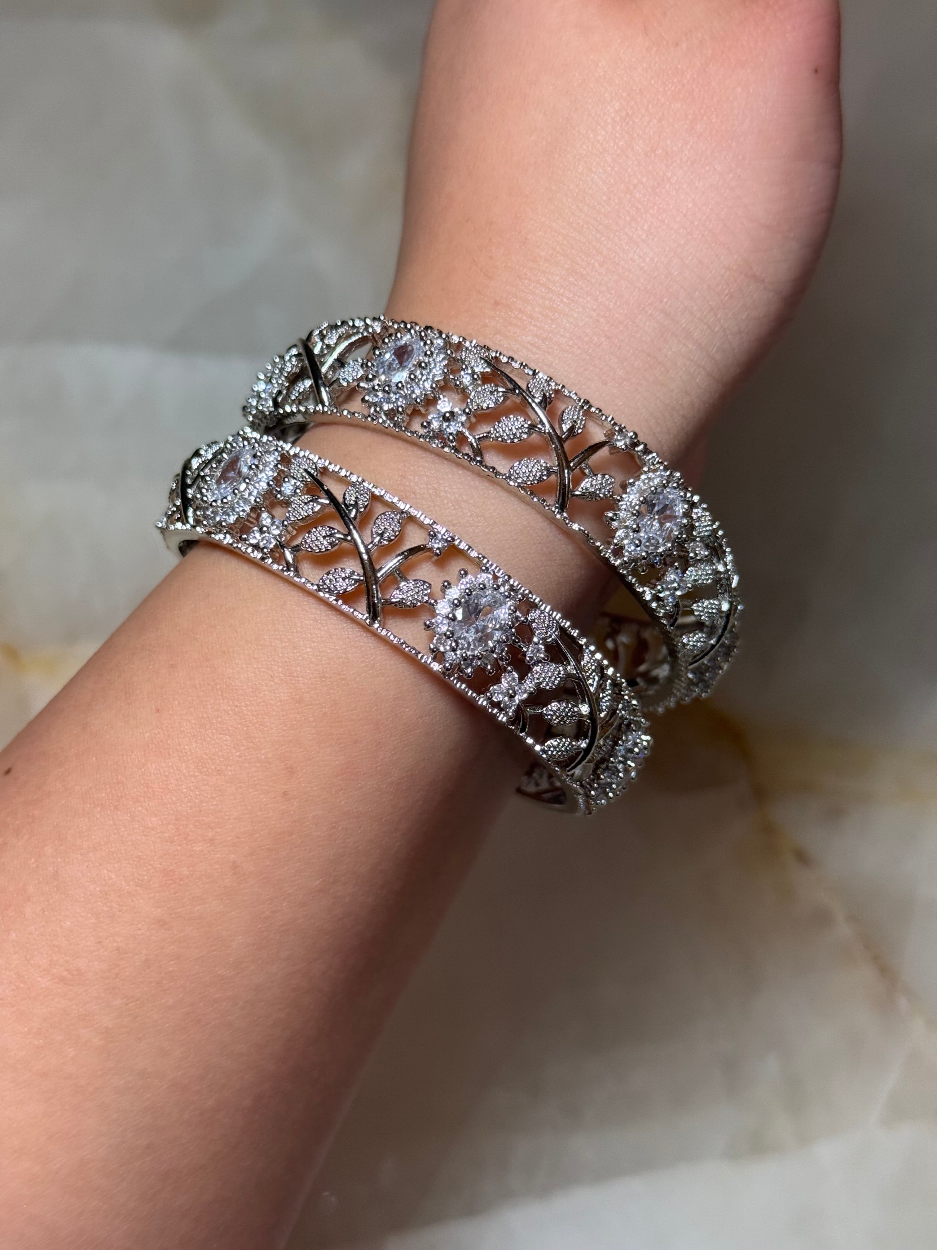 Silver Floral kada